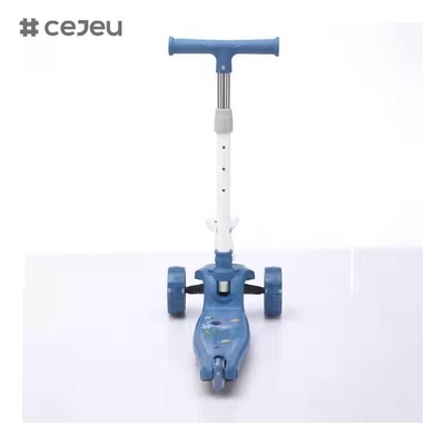 CJ-YLKB-808 2025 Hot Selling Kleine Astronaut Elektrische Scooter voor Kinderen Drie PU Wiel Licht en Muziek Veerkrachtig en Goedkoop Dansproduct