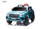 6V4AH jonge geitjesrit op Toy Car With Forth Parallel-Slingerings Achter Wit Rood